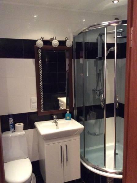Apart Na Himnaziinoi Naberezhnii Apartment Харков Екстериор снимка